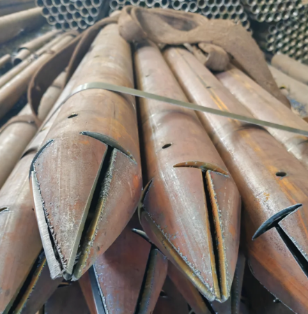 毕节出尖打孔加工无缝注浆钢花管注浆管厂家